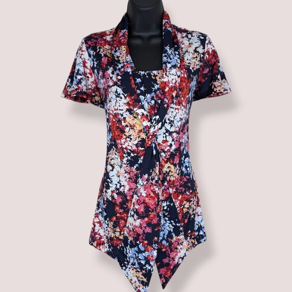 🍁V. Marallis Collection Floral Stretch Top